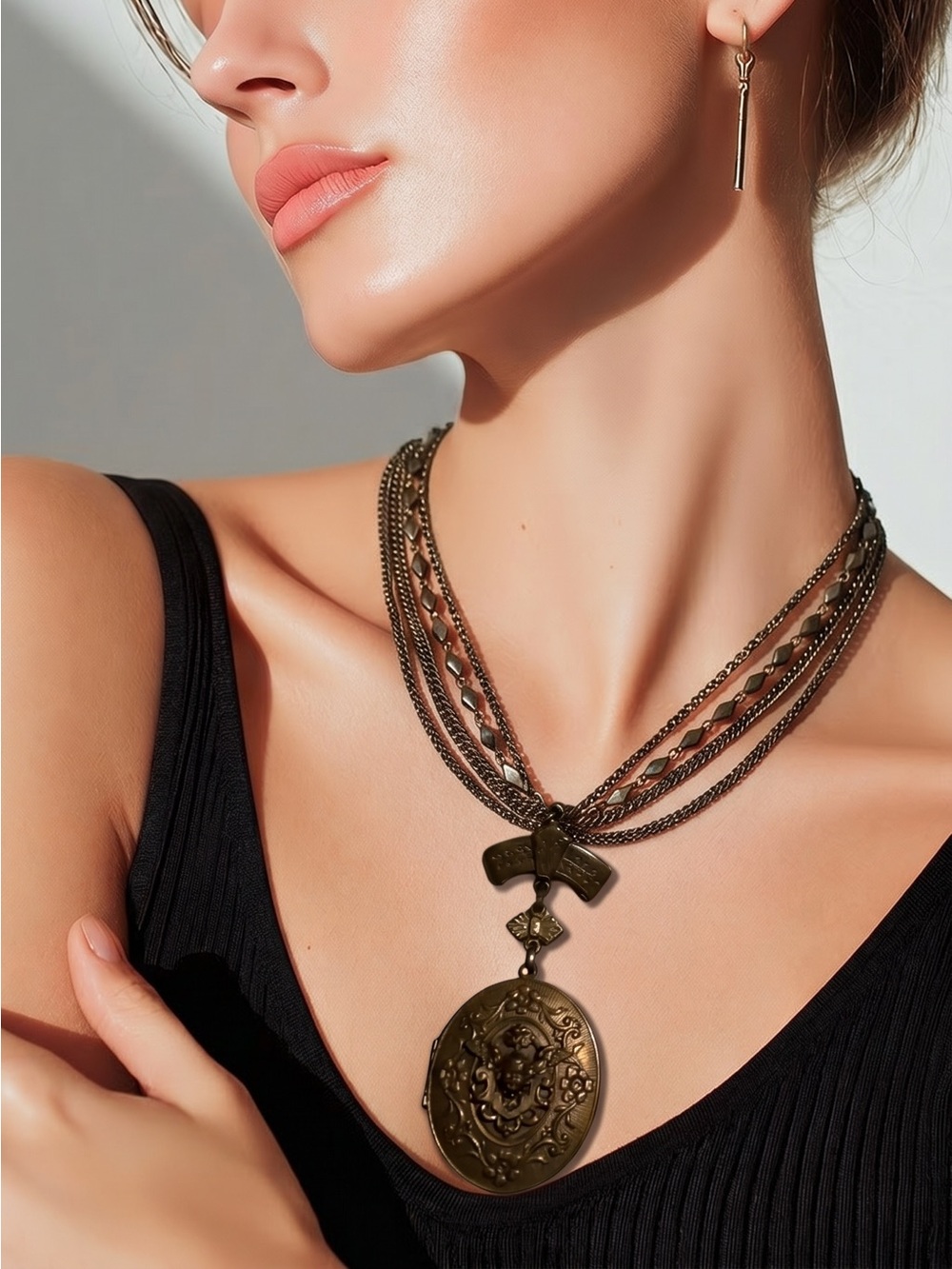 Vintage Ben-Amun Large Gold Medallion Locket Necklace